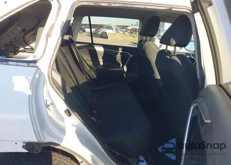 2021 Toyota Rav4 Le z USA, uszkodzony, nr VIN 2T3H1RFV7MC151847